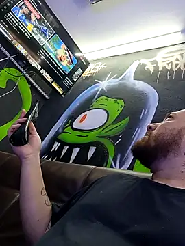 Snapshot of Jim8911 chatting on October 2025 03:35:01 PM Jim8911 online show from October 2025 03:35:01 PM