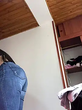 LorenaAmerica online show from December 2024 08:33:01 PM