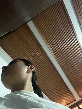 LorenaAmerica online show from December 2024 09:00:02 PM