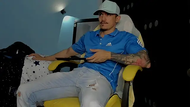 Alex motta online show from September 2025 02:34:02 AM