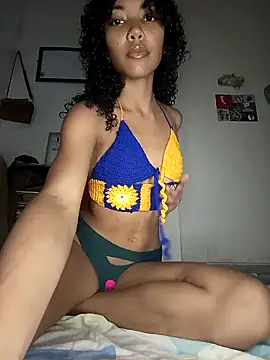 lianisrose online show from December 2024 08:40:02 PM