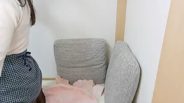 Hana-tan online show from November 2025 03:28:01 AM