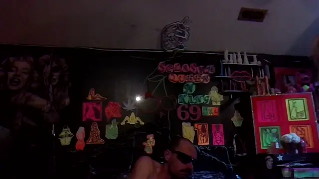 kjs daddy123 online show from April 2026 07:08:01 AM