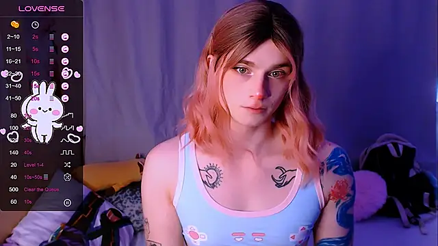 Alice Hells online show from October 2025 07:32:01 AM