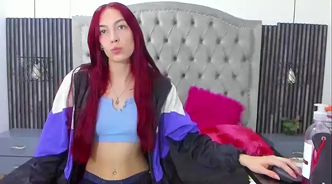 Snapshot of danna_flame chatting on January 2025 10:32:02 AM danna flame online show from January 2025 10:32:02 AM