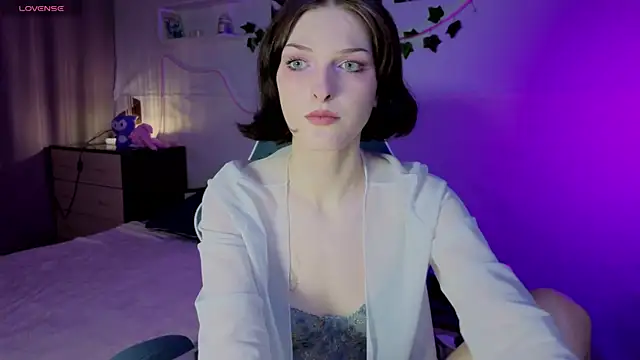 Sweet Paradox online show from September 2025 10:55:01 PM