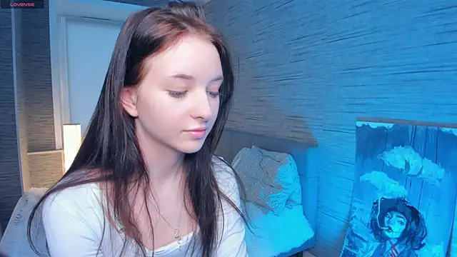 MerylHedley online show from December 2024 07:22:02 AM