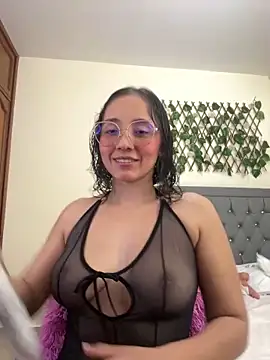 Kay LustyWife online show from February 2025 02:37:01 PM