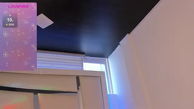 Mis  lola online show from September 2025 09:40:02 PM