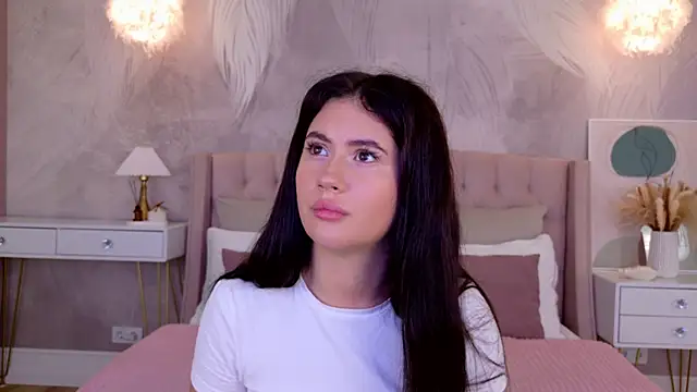 milaleoneli online show from July 2026 03:07:02 PM