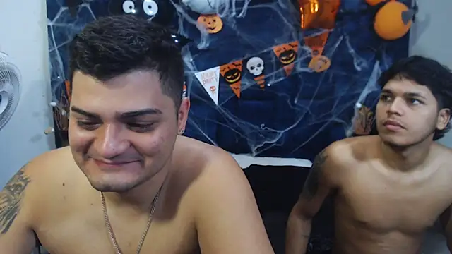 Snapshot of Group_Lustt chatting on October 2025 02:15:01 AM Group Lustt online show from October 2025 02:15:01 AM