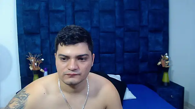 Snapshot of Group_Lustt chatting on December 2025 03:13:01 AM Group Lustt online show from December 2025 03:13:01 AM