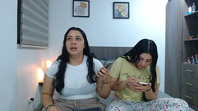 Scarlett Jazmin online show from April 2026 02:38:02 AM