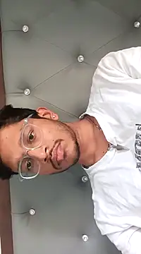 skinnyyyyyyyyy online show from January 2025 07:04:02 AM