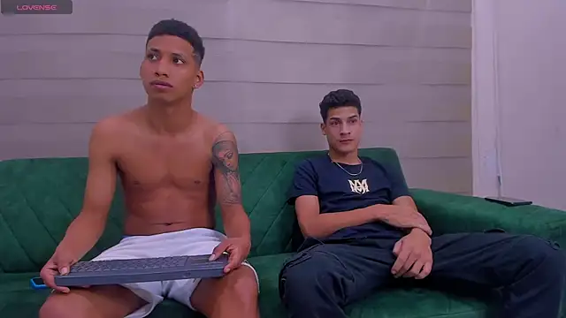 Snapshot of hard_guysbb chatting on September 2025 06:50:01 AM hard guysbb online show from September 2025 06:50:01 AM