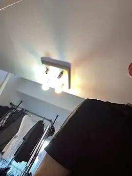 tuki fu online show from November 2025 05:17:01 AM