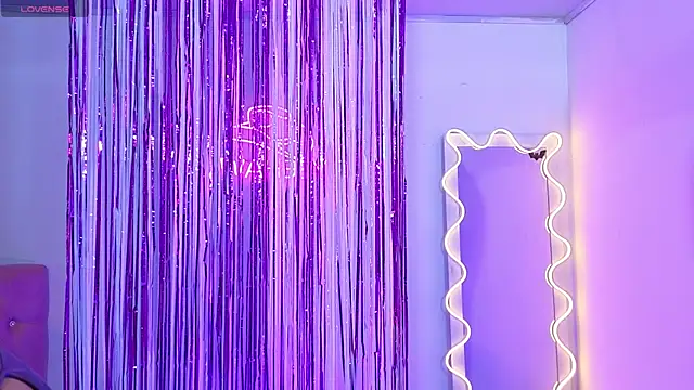 Jazmin tay online show from November 2025 07:16:02 PM