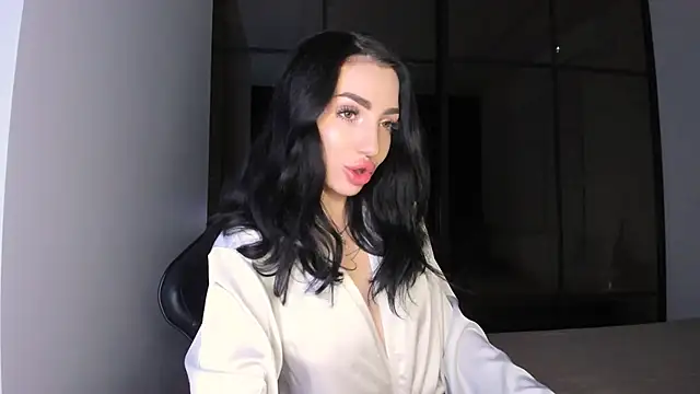 NancyLovee  online show from November 2025 06:07:01 PM