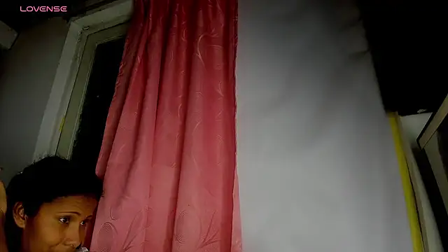 Snapshot of Nenita_Hot_ chatting on October 2025 03:06:02 AM Nenita Hot online show from October 2025 03:06:02 AM