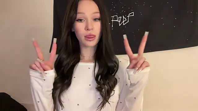 ur molly online show from October 2025 01:03:01 AM