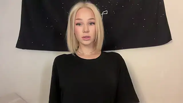 ur molly online show from April 2026 04:37:02 AM