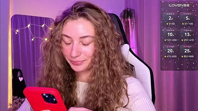 lady curls online show from March 2025 10:17:01 PM