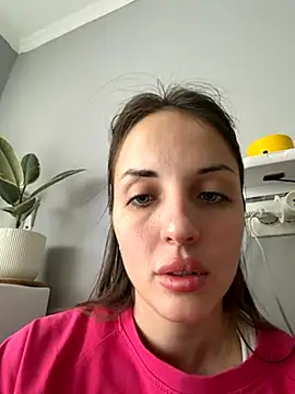 AmiLavs online show from January 2026 12:07:02 PM