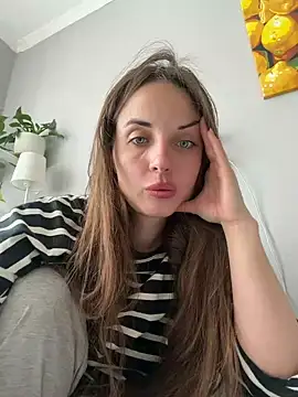 AmiLavs online show from April 2026 10:46:01 AM