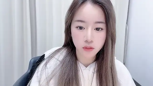 Snapshot of chloe-01 chatting on December 2024 12:22:02 PM chloe-01 online show from December 2024 12:22:02 PM