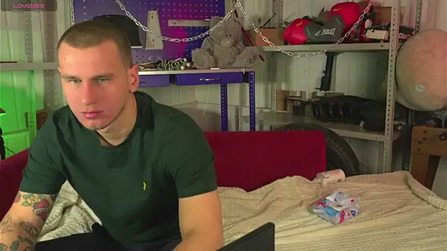 Snapshot of vance_rulez chatting on March 2025 08:27:01 AM vance rulez online show from March 2025 08:27:01 AM