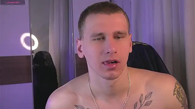 Snapshot of vance_rulez chatting on November 2025 06:54:01 PM vance rulez online show from November 2025 06:54:01 PM