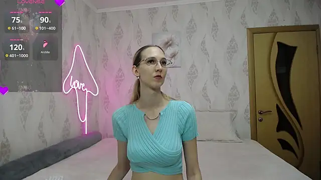 KlaryBrait online show from July 2026 12:20:02 PM