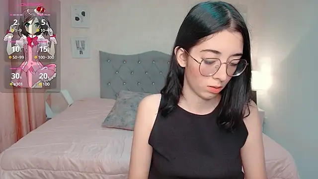 Snapshot of brooklove_doll chatting on February 2025 07:33:01 PM brooklove doll online show from February 2025 07:33:01 PM