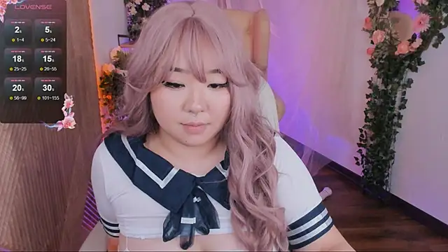 Snapshot of mei_honey_ chatting on December 2024 04:59:02 PM mei honey  online show from December 2024 04:59:02 PM