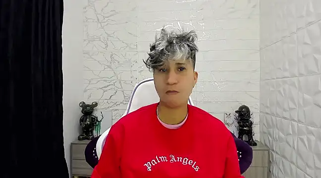 Im Milan Rs online show from February 2025 12:13:01 AM