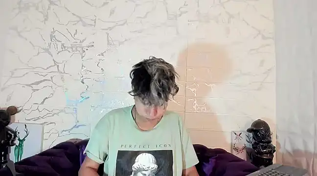 Im Milan Rs online show from March 2025 01:59:01 AM