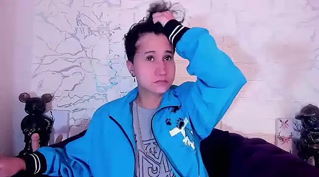 Im Milan Rs online show from March 2025 06:46:02 AM