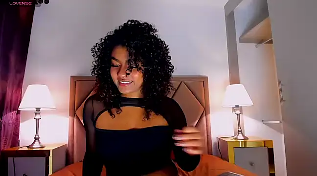 Snapshot of Dhapne_P chatting on March 2025 05:35:01 AM Dhapne P online show from March 2025 05:35:01 AM