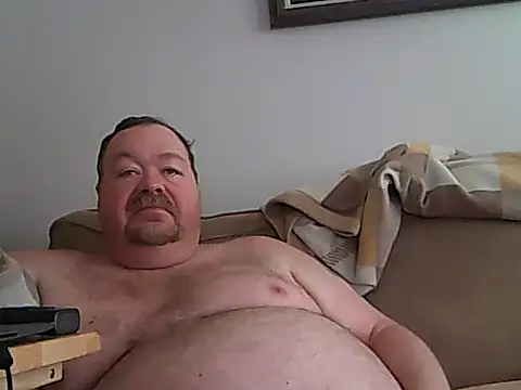 hitman 35 online show from February 2026 05:03:02 PM