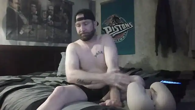 Edward LongCock online show from August 2026 06:26:02 AM