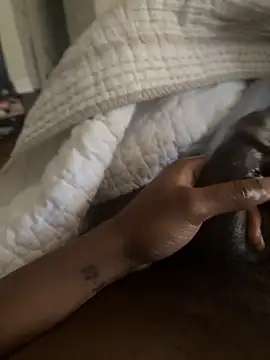 Snapshot of tokenkingtn chatting on December 2025 04:03:02 PM tokenkingtn online show from December 2025 04:03:02 PM