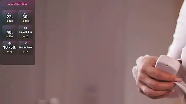 Snapshot of SofiaMack chatting on January 2025 11:48:01 AM SofiaMack online show from January 2025 11:48:01 AM