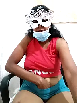 Snapshot of Amaaya_Baby chatting on January 2025 01:21:01 AM Amaaya Baby online show from January 2025 01:21:01 AM