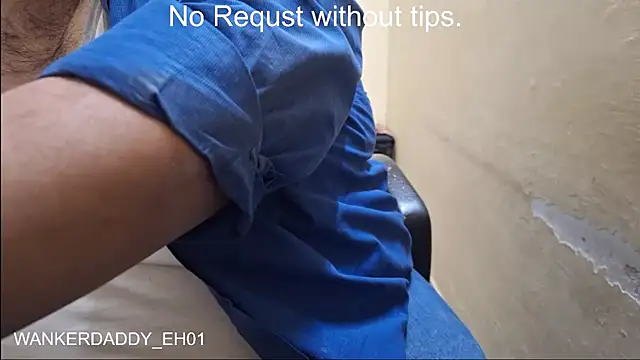 Snapshot of WANKERDADDY_EH01 chatting on December 2024 11:13:01 AM WANKERDADDY EH01 online show from December 2024 11:13:01 AM