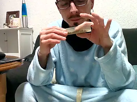 BaalPas online show from January 2026 02:25:02 AM