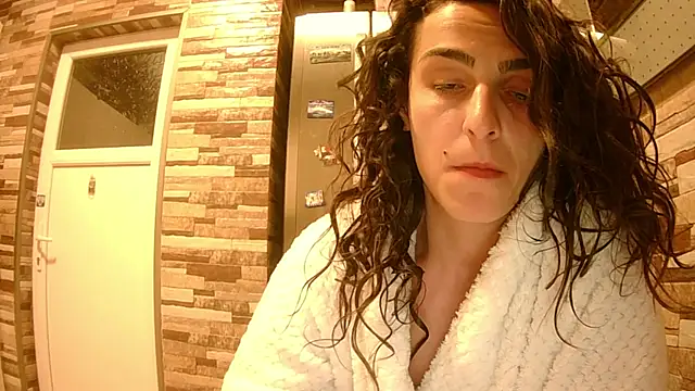 Snapshot of JojoFit chatting on March 2025 11:16:02 PM JojoFit online show from March 2025 11:16:02 PM