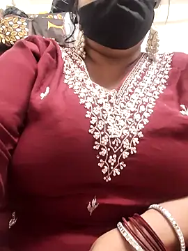 zeepe19 online show from December 2025 06:47:01 PM