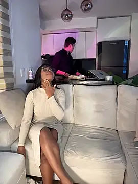 tiana nave online show from April 2026 04:08:01 PM