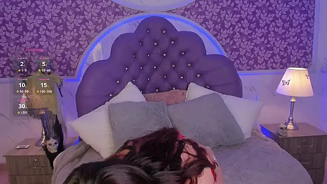 Snapshot of Miamontoya chatting on October 2025 01:32:02 PM Miamontoya online show from October 2025 01:32:02 PM