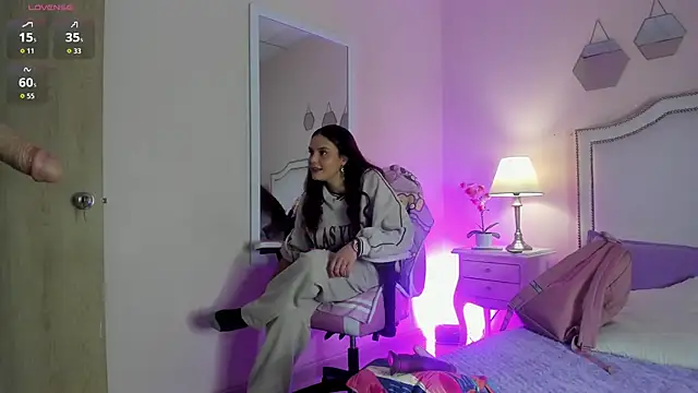 Snapshot of KIMAPRIL chatting on September 2025 07:37:02 PM KIMAPRIL online show from September 2025 07:37:02 PM